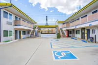 Exclusivo Inn and Suites Hotels in Cerritos