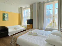 Landgoed Huize Glory Hotels in Bergen