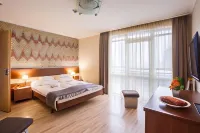 Holiday Beach Budapest Wellness Hotel with Sauna Park Hotels in Dunakeszi