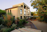 Sunset Villa