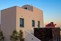 BlackStone Luxury Suites Hotels in Pyrgos