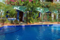 Conchal Hotel - Pools