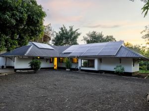 Harry's Kisumu Oasis