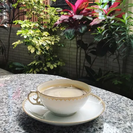 Rynn Hotel Отели рядом с достопримечательностью «Wat Buppharam or Wat Plai Klong»