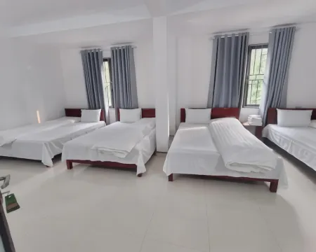 Thành Luân Hotel Hotels in Nam Mau