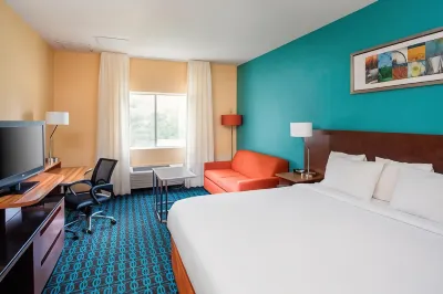 Fairfield Inn & Suites Quincy Các khách sạn ở Quincy