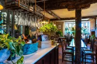 Woolpack Inn - Inns