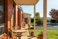 Riverview at Ross Hotels in Ross