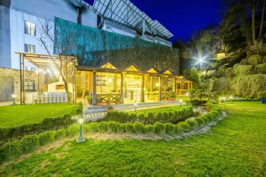 Rock Manali by Vivaan