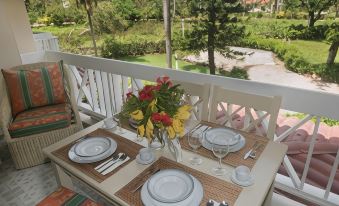 El Pelicano Apart-Hotel - Housity