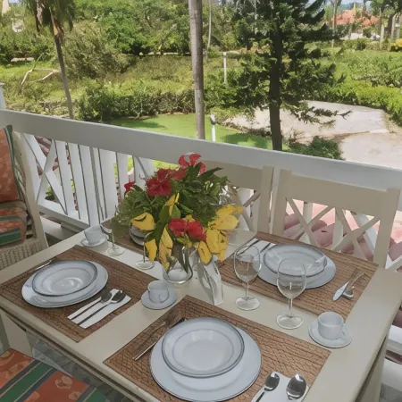 El Pelicano Apart-Hotel