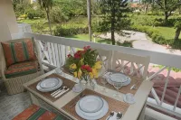 El Pelicano Apart-Hotel Hotels in Лас Галерас