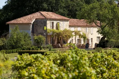 Logis l'Auberge de Larressingle Hotels in Condom