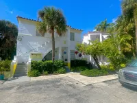 Miami River Inn Hotels near Little Havana