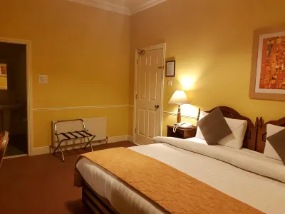 Royal Spa Hotel Hotels near Cliffs of Moher