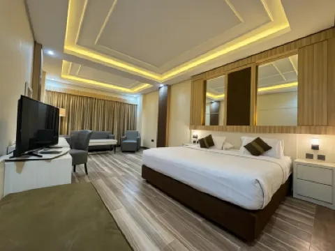 Arnes Central Hotel Hotel di 