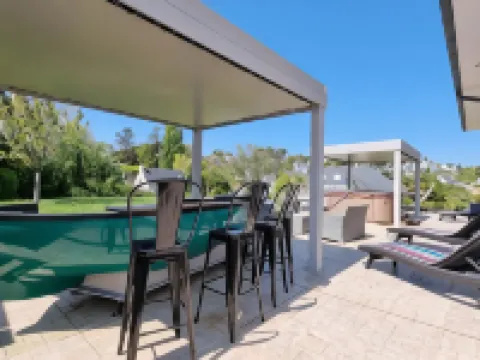 埃威爾艾爾格爾中途停留酒店 洛基雷克酒店