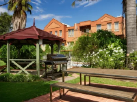 Comfort Apartments Royal Gardens Hotels in Fitzroy