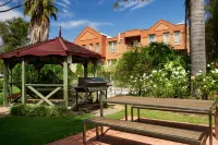 Comfort Apartments Royal Gardens Hotels in Fitzroy