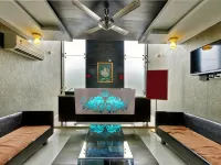 Hotel Magnum Inn โรงแรมในจูนาการ์