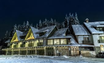 Lobogo Resort