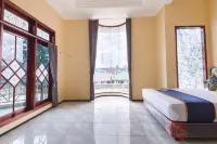 Hotel O Safira Family Residence Syariah Hotels in Singosari