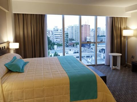 Days Inn & Suites by Wyndham la Plata