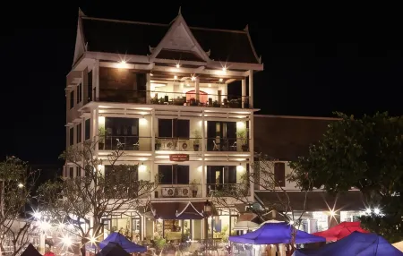 Indigo House Hotel