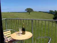 Frogwell Hotels in Strete