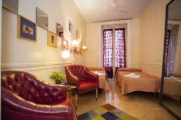 Hostal la Fontana - บริการรถรับส่ง