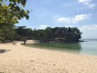 Angelina Beach Resort & Italian Restaurant Malapascua Hotels in Daanbantayan