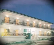 Elizabeth Hotel Hotels near Super Market "Ellinika Market"