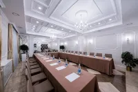 Oasis Residence Hotels in Besh Kungei