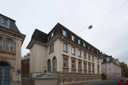 Park Villa Apartments Отели рядом с достопримечательностью «Museums Schloss Aschach»