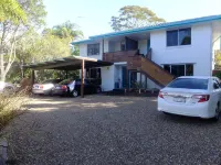 Torquay Terrace Bed & Breakfast - parking