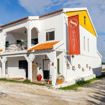 Sublime Sun & Van - by Meco Stays