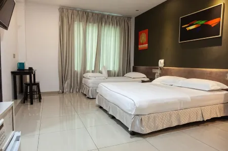 M Design Hotel @ Seri Kembangan Отели рядом с достопримечательностью «Фарм Ин Сити»