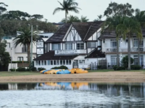 The Clan Terrigal Hotels in Terrigal