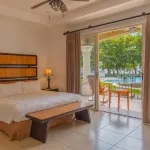 CC Beach Front Papagayo All Inclusive Hôtels à : Playa Hermosa