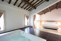 Borgoleoni 18 - Room and Breakfast - Hot Tub