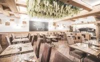 Boutique Hotel Beau-Séjour & Spa Superior - breakfast