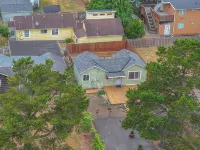 Cozy Cottage with Deck and Fireplace - Charming Coastal Escape