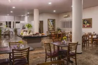 Hotel Dan Inn Barretos by Nacional Inn - breakfast
