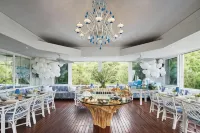 Twelve Apostles Hotel & Spa Hotels in Llandudno
