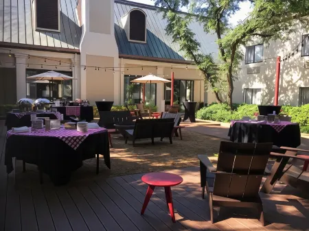 Holiday Inn IRVING - LAS COLINAS by IHG