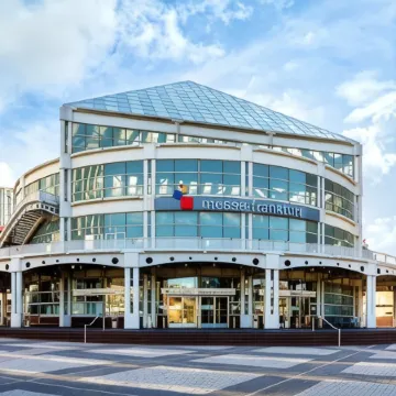 Hotel Lumière an der Messe Отели рядом с достопримечательностью «Паульскирхе»