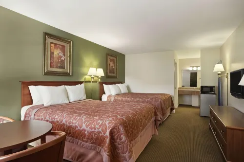 Super 8 by Wyndham Mifflinville Near Bloomsburg - Motels