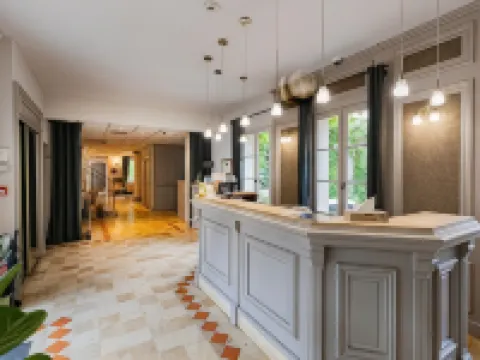 Logis Hostellerie des Clos et Restaurant Bistrot des Grands Crus Hotels in Yonne