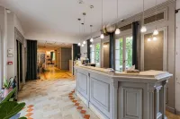 Logis Hostellerie des Clos et Restaurant Bistrot des Grands Crus