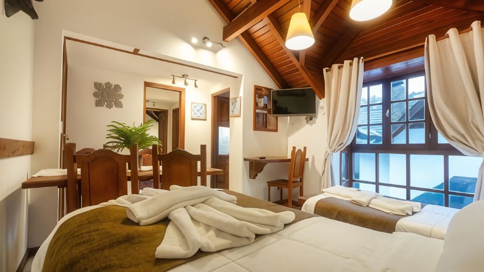 Apart & Hotel la Fontaine - by Rotui